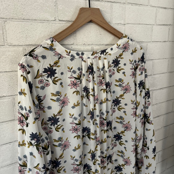 PHILOSOPHY Woman White Flowered Split Neck Blouse - Picture 5 of 9